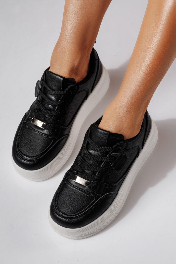 Női sportcipők fekete öko bőrből készült Adna #24410