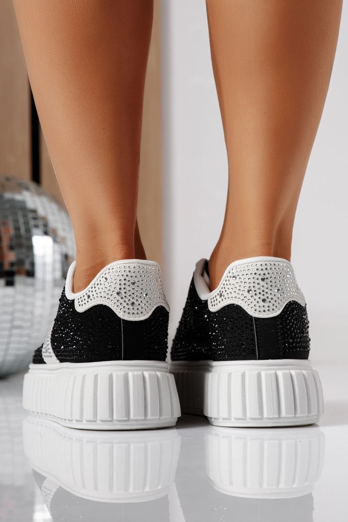 Női fekete sportcipő ekológikus bőrből Loris #24401