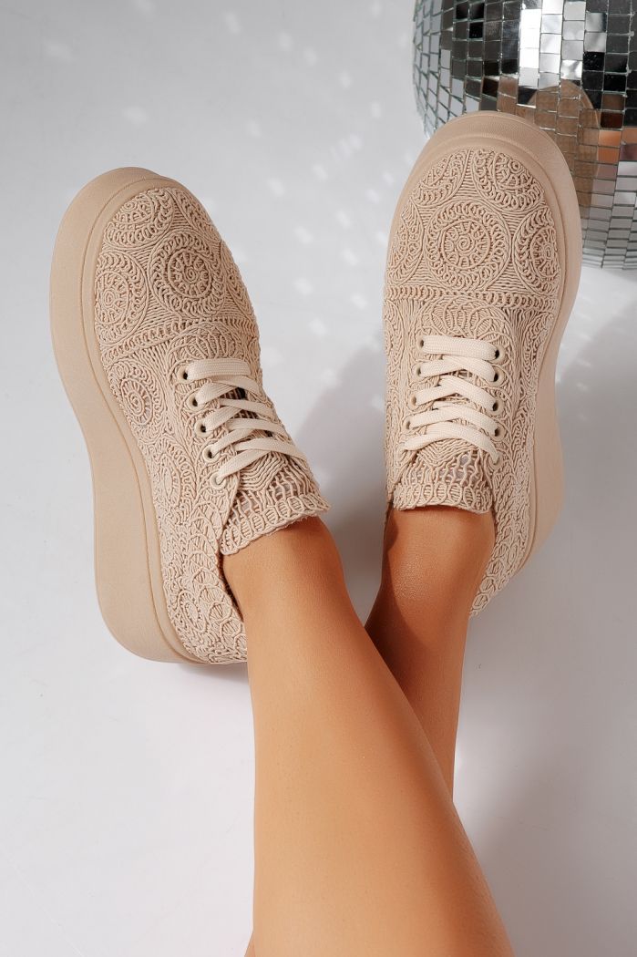 Női sportcipők bézs textil anyagból készült Loretta #24490