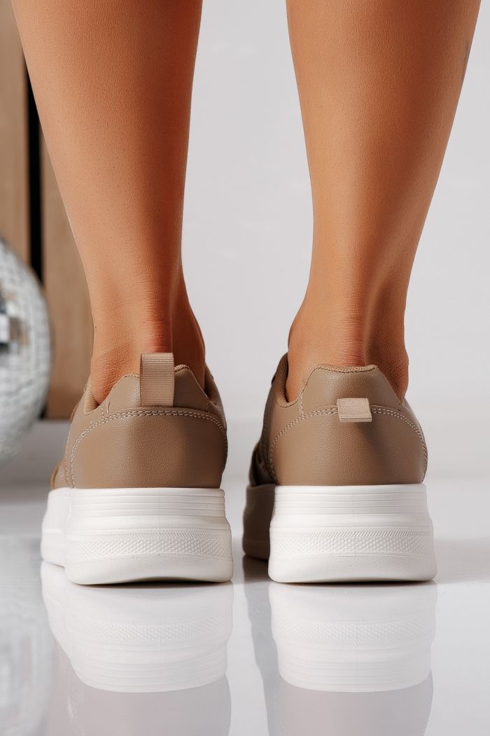 Női sportcipők khaki öko bőrből készült Adna #24411