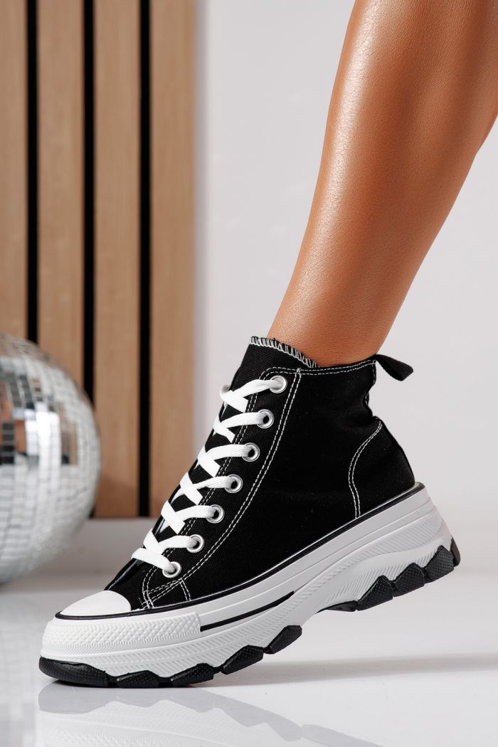 Női sportcipők fekete textil anyagból készült Vanda #24489