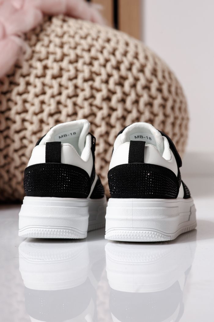 Fehér színű, ekológikus bőrből készült gyermekcipő Aris #24396