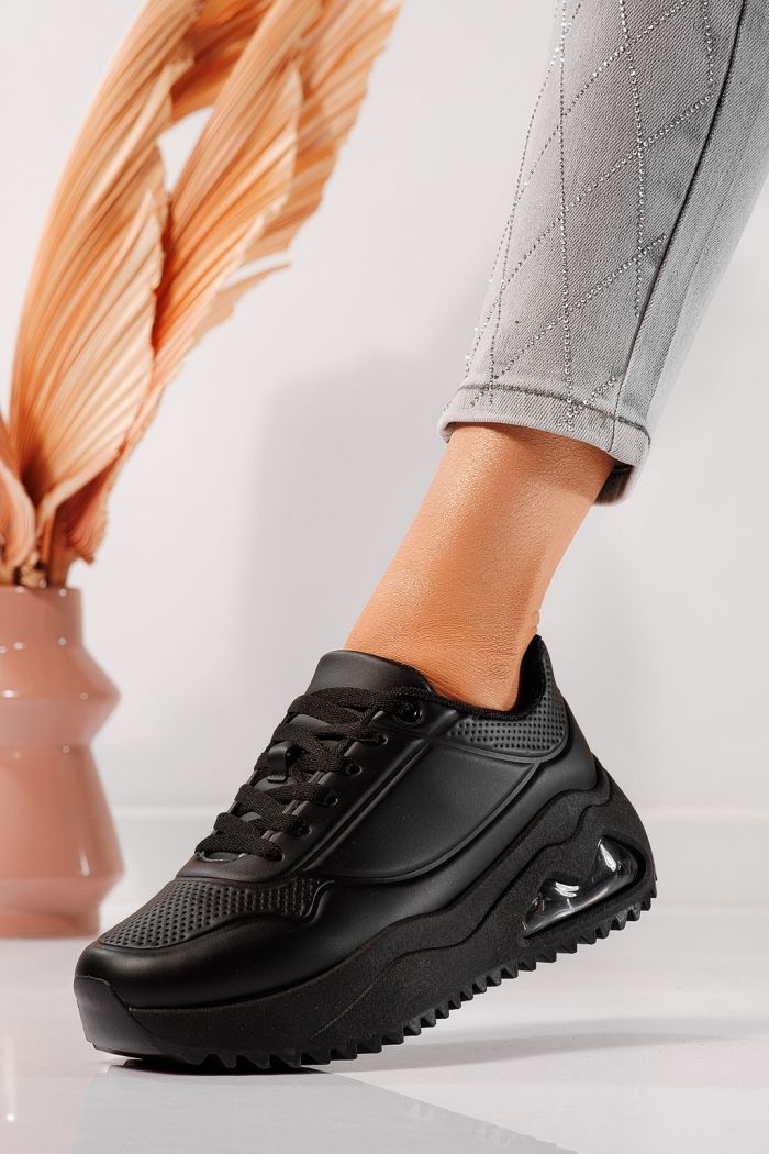 Női fekete tornacipő eco-bőrből Audrey #24555