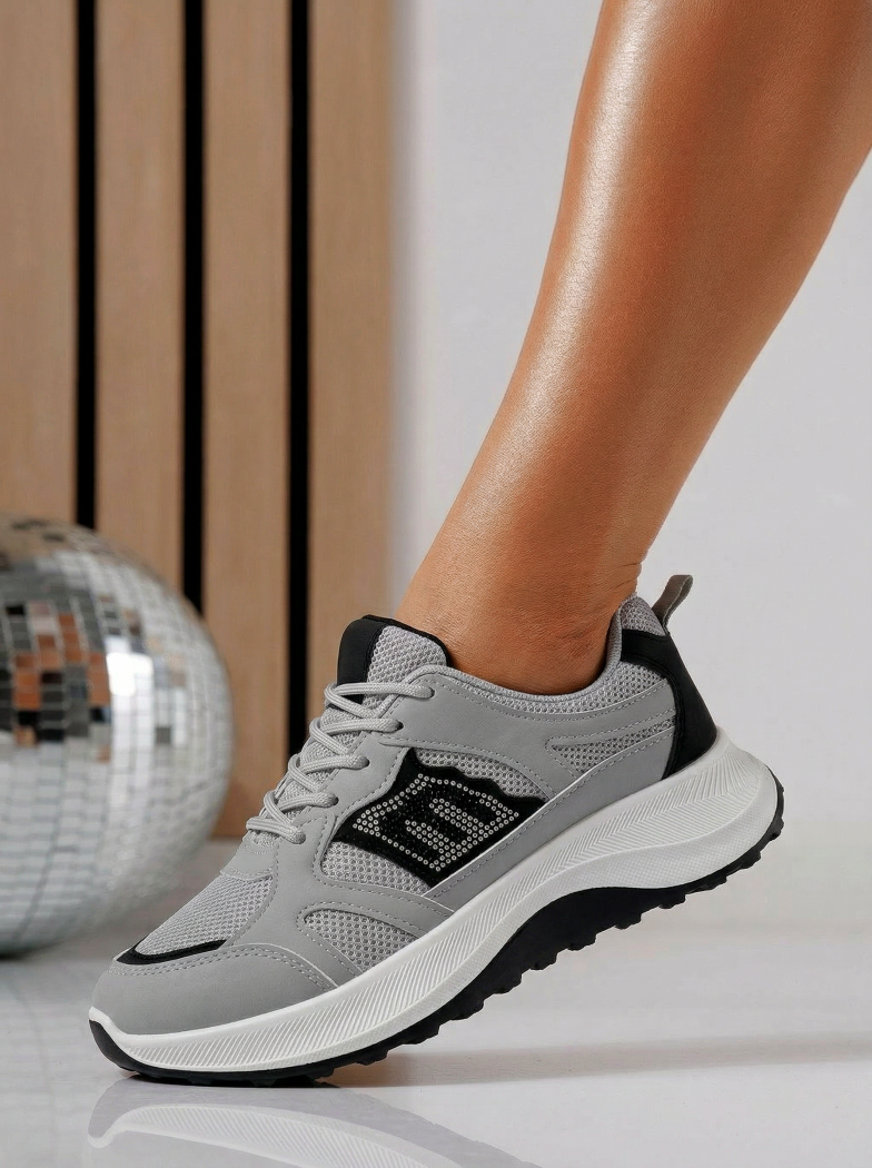 Női sportcipők szürke textil anyagból készült Maggie #24588