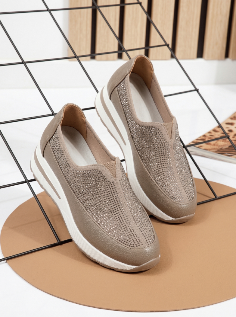 Női khaki színű ekológikus bőrből készült hétköznapi cipő Teona #24207