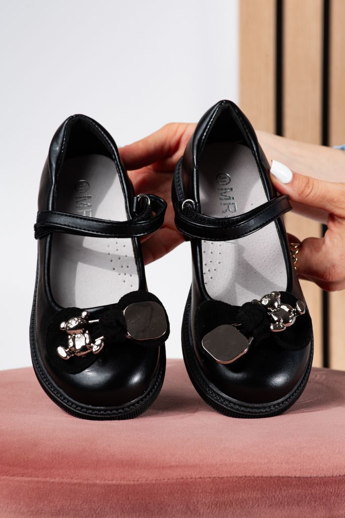 Ökobőrből készült fekete lány cipő Alina2 #24640