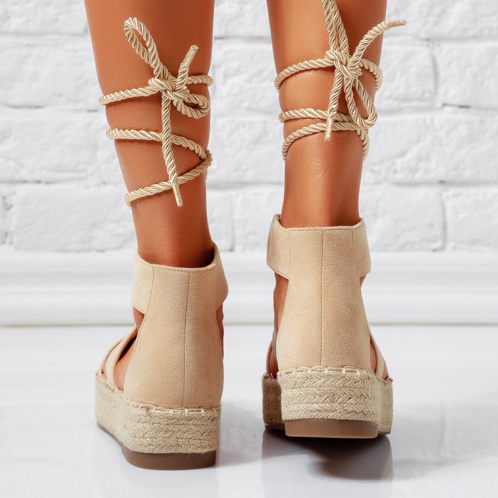 Női bézs színű platform szandál ekológikus bőrből Miha #24787