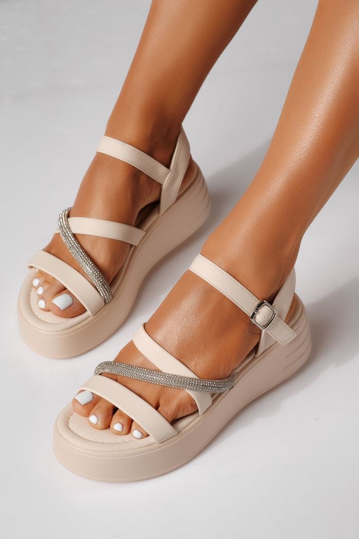Női platform szandálok bézs öko bőrből készült Seris #24714