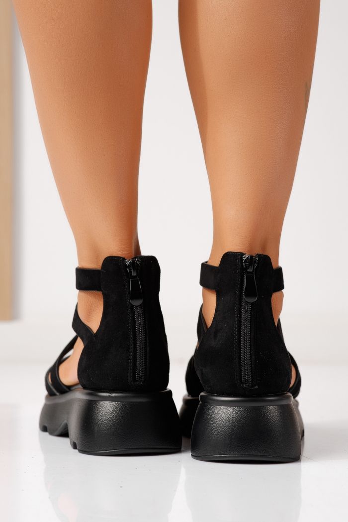 Női platform szandálok fekete öko velúrból készült Aida #24734