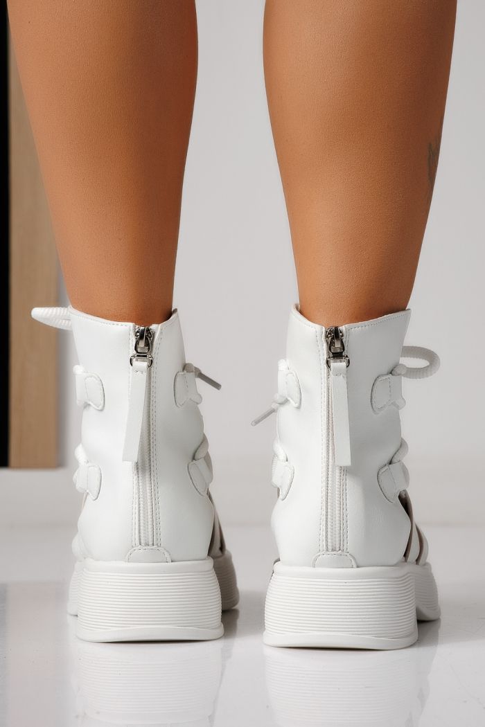 Női platform szandálok fehére öko bőrből készült Melina #24832