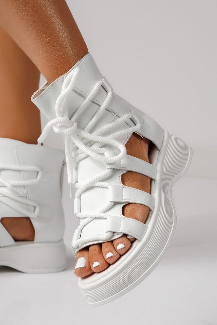Női platform szandálok fehére öko bőrből készült Melina #24832