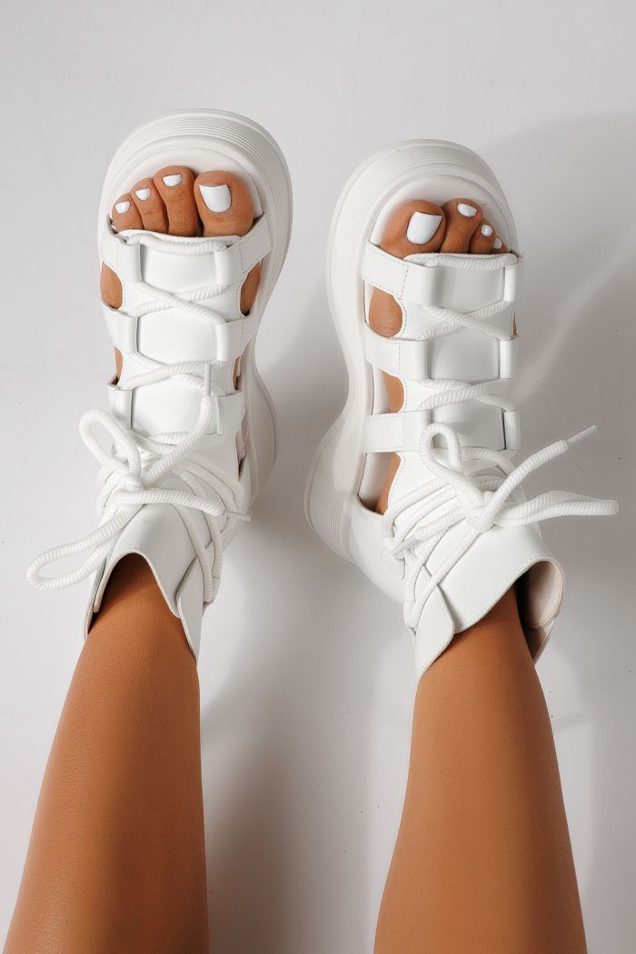 Női platform szandálok fehére öko bőrből készült Melina #24832