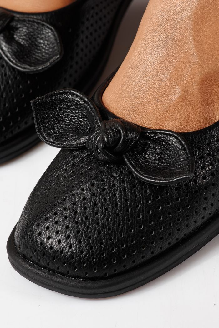 Női balettcipők fekete öko bőrből készült Amaris #24945