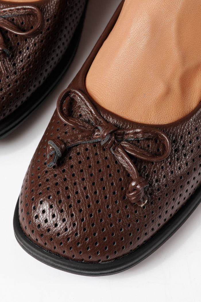 Női balettcipők barna öko bőrből készült Brielle #24885