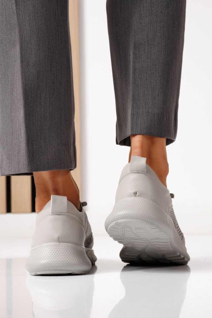 Női alkalmi cipők szürke öko bőrből készült Catrina #24939