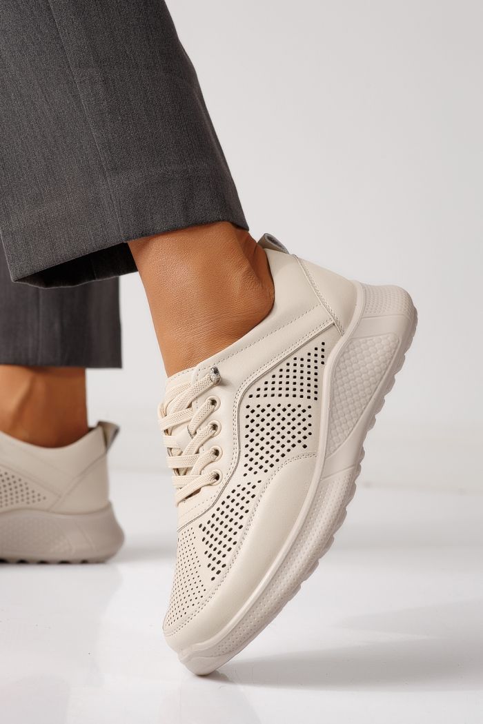 Női alkalmi cipők bézs  öko bőrből készült Catrina #24940