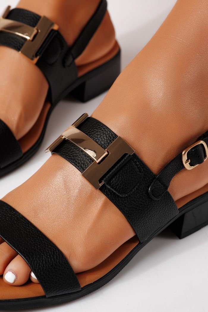 Női magas sarkú szandálok fekete öko bőrből készült Harper #24966