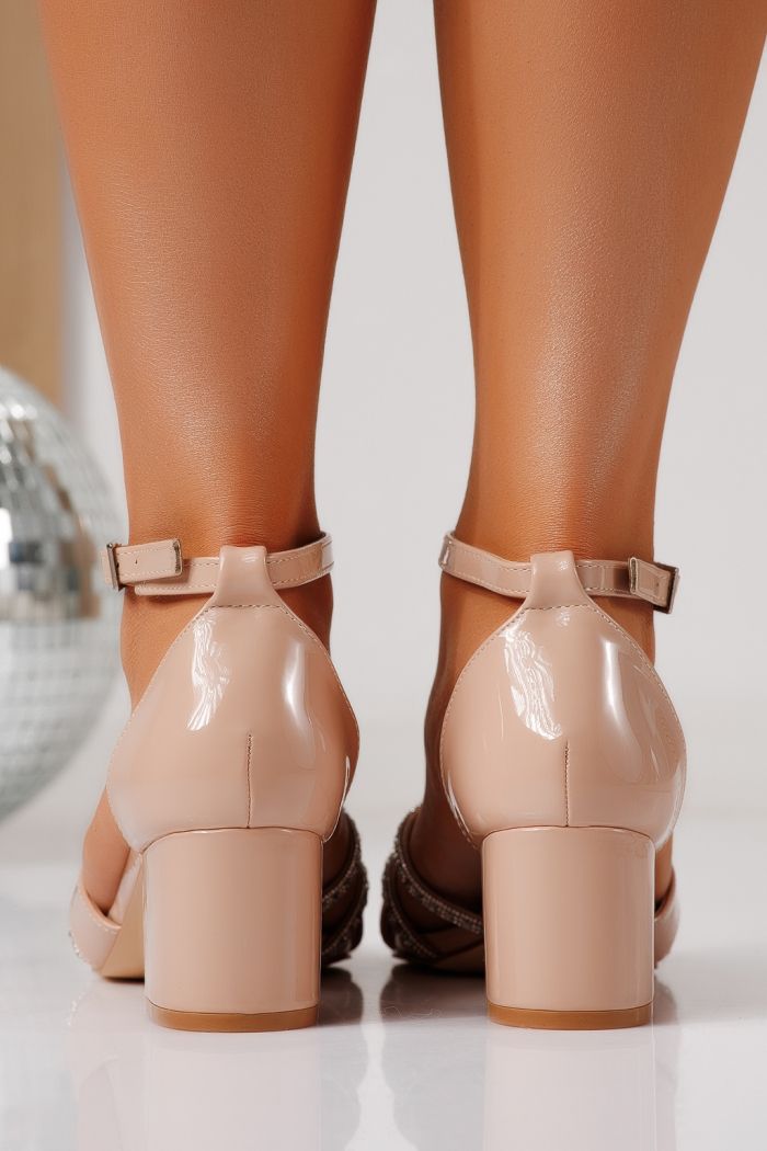 Női magas sarkú szandálok bézs öko bőrből készült Renia #24779