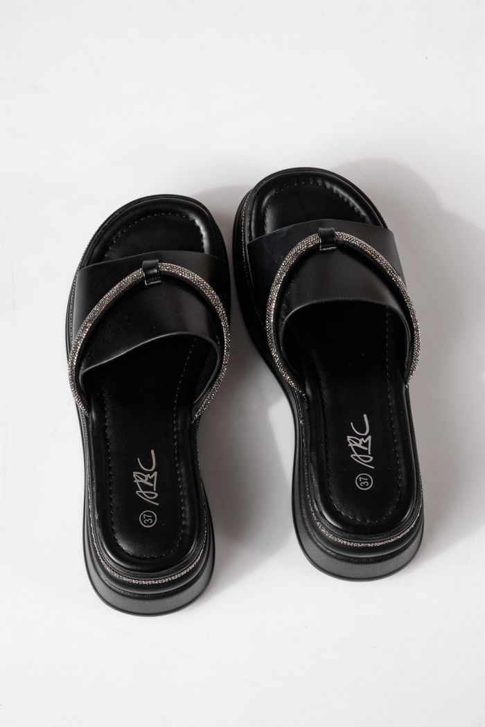 Női platform papucsok fekete öko bőrből készült Belina #24748