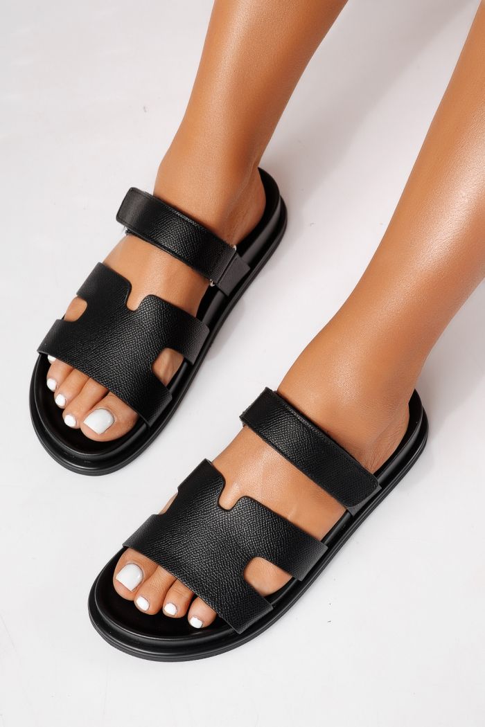 Női papucsok fekete öko bőrből készült Yarina #24796