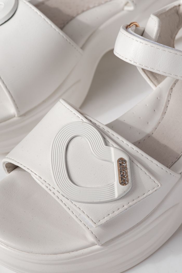 Gyerek szandálok fehéri öko bőrből készült Dysis #24912