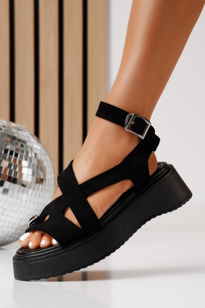 Női platform szandálok fekete öko velúrból készült Beatrix #25077