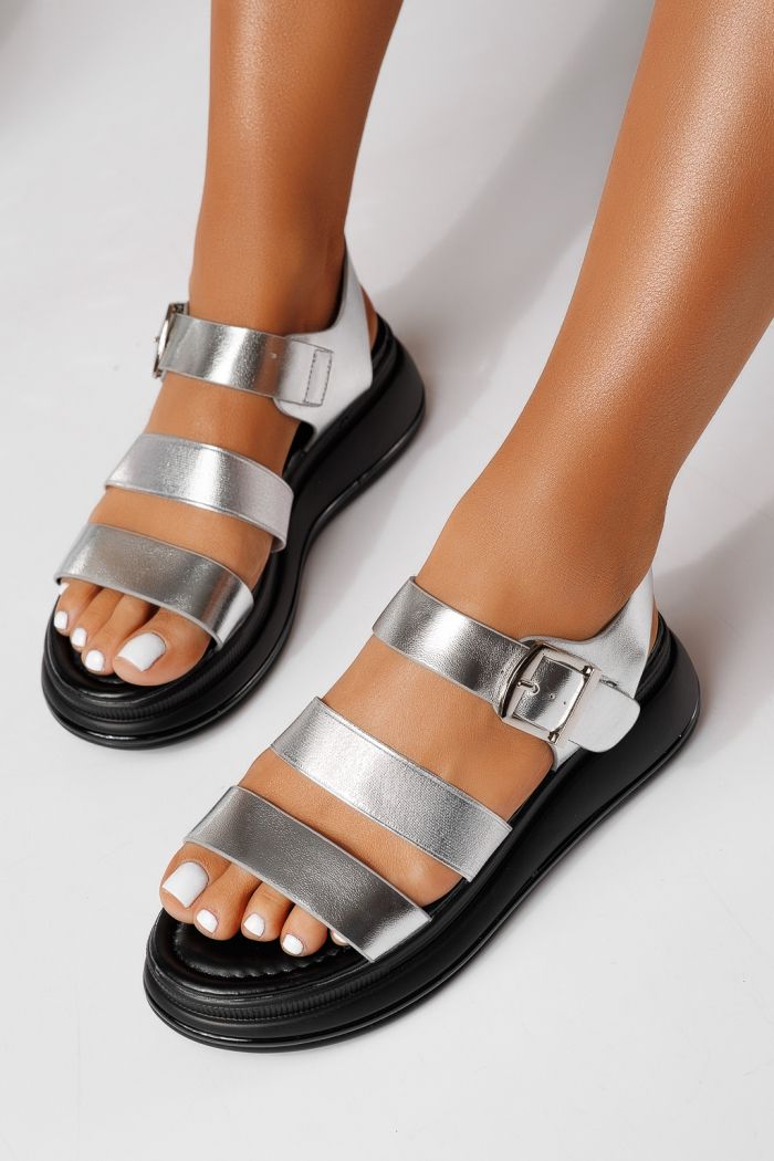 Női platform szandálok ezüst öko bőrből készült Calista #25080
