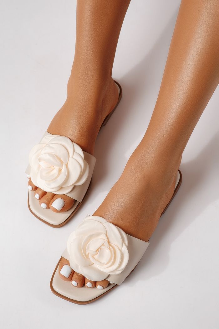 Női papucsok bézs öko bőrből készült Nerys #25102