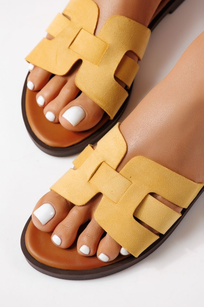 Női papucsok sárga öko velúrból készült Odessa #25108