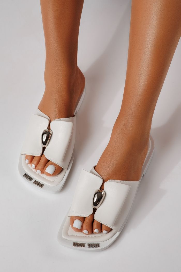 Női fehér papucs ekológikus bőrből Amaris #25165