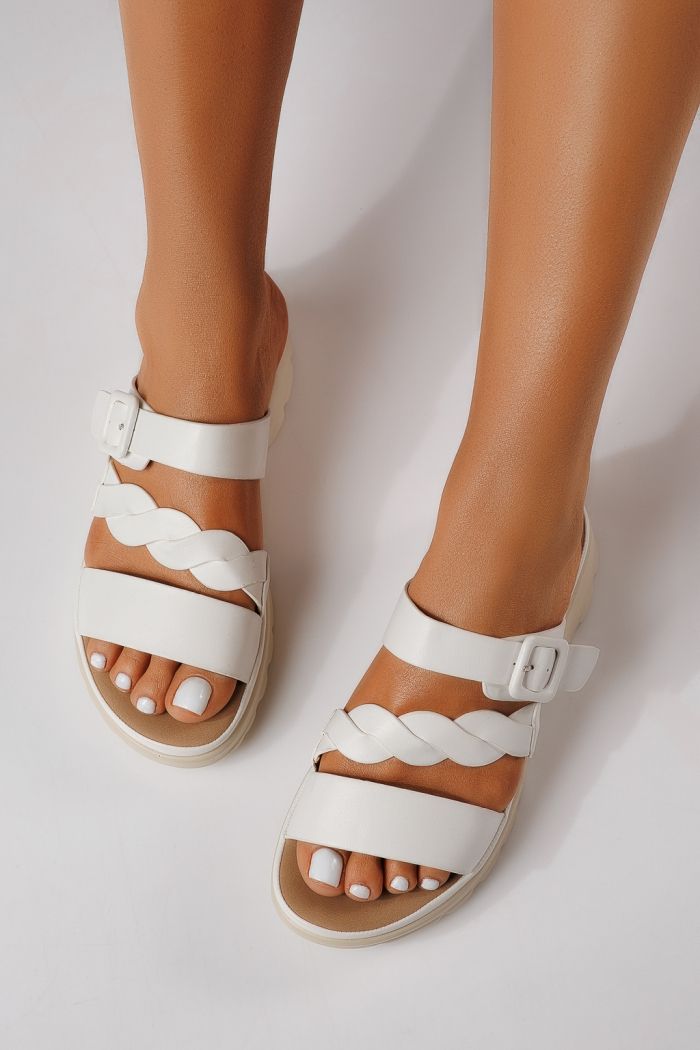 Női papucsok fehér öko bőrből készült Felisa #25023