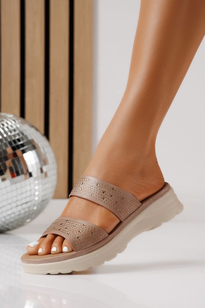 Női papucsok bézs öko bőrből készült Estela #25016