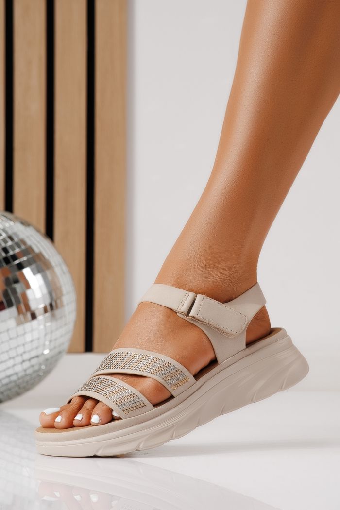 Női platform szandálok bézs öko bőrből készült Leticia #25035