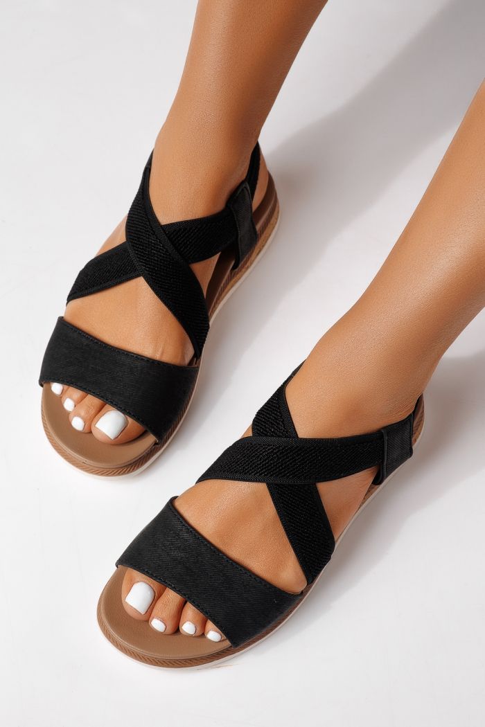 Női alacsony sarkú szandálok fekete öko bőrből készült Yara #25152