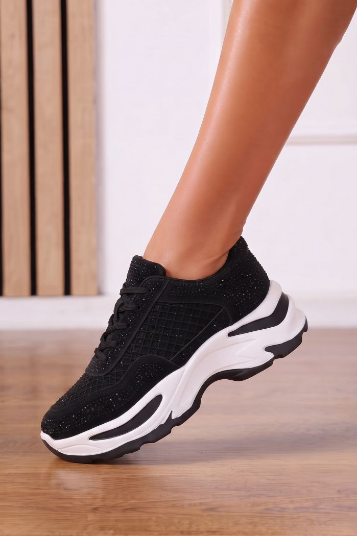 Női sportcipők fekete textil anyagból készült Veda #25527