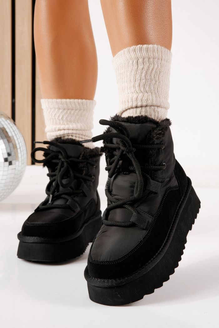 Női rövid szőrmével bélelt UG csizma fekete természetes velúr bőrből készült Nili #30626