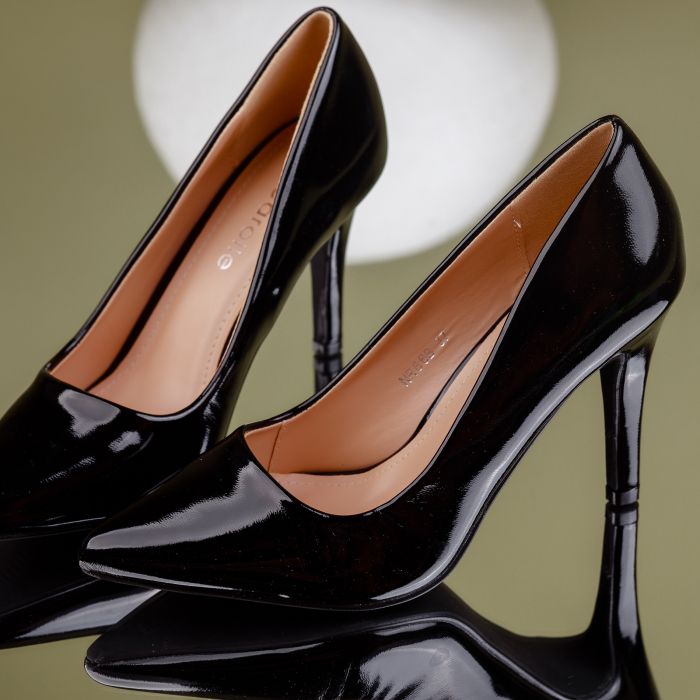 Magas sarkú cipő Fekete Adana  #7119M