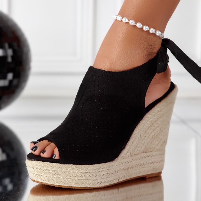 Дамски сандали на платформа AleСивa Черен #11299