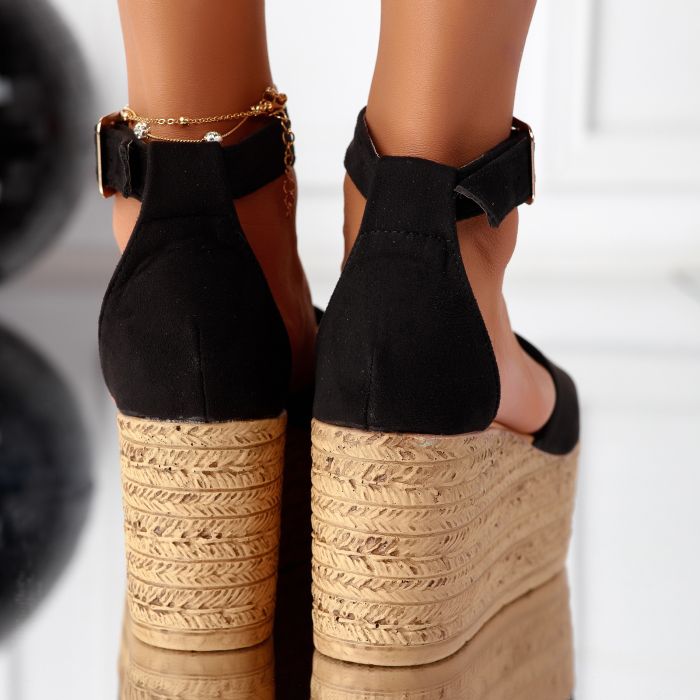 Дамски сандали на платформа Maria Черен #11378