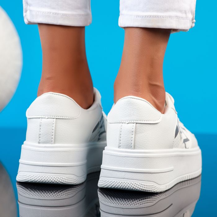 Дамски спортни обувки Giulia Бяло/Сребро #12030